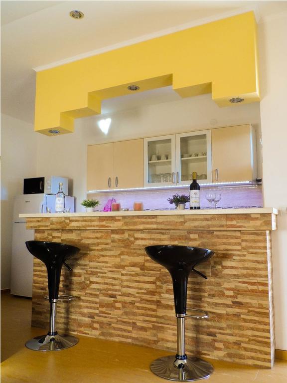 Apartments Miles Utjeha Dış mekan fotoğraf
