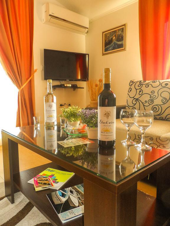 Apartments Miles Utjeha Dış mekan fotoğraf