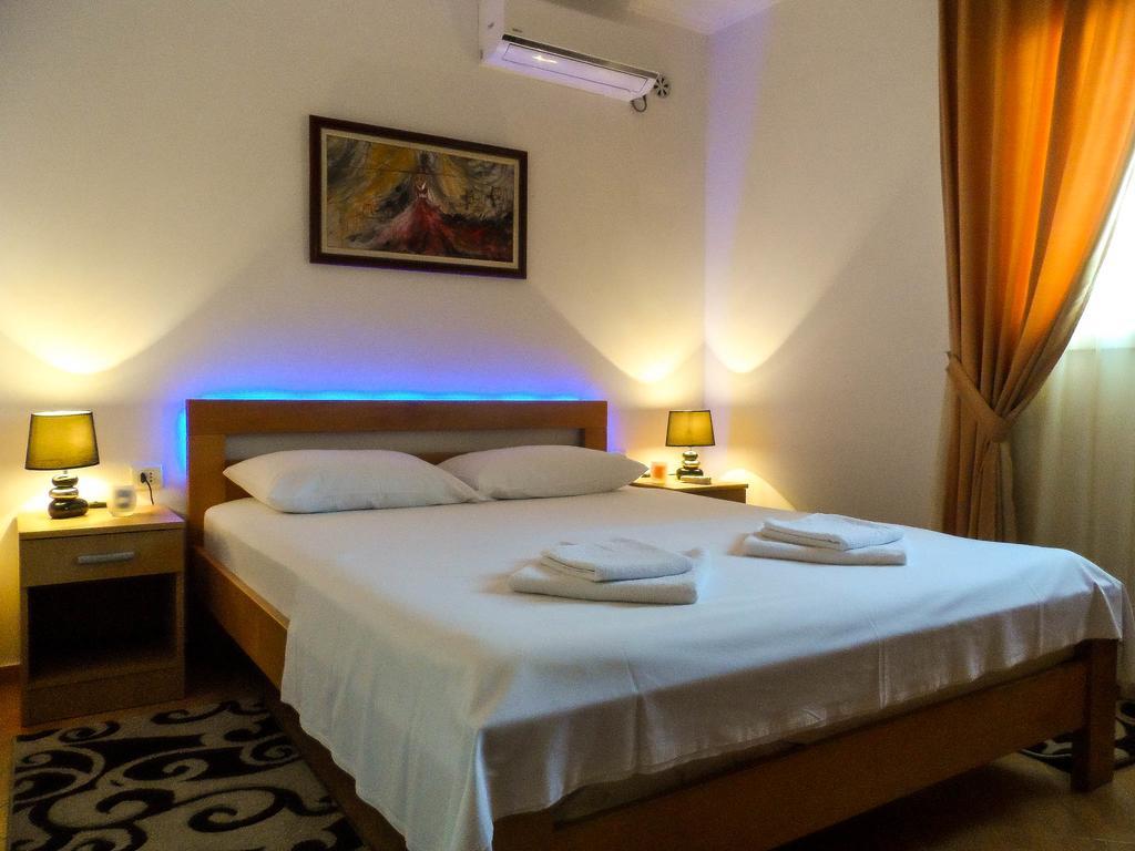 Apartments Miles Utjeha Dış mekan fotoğraf